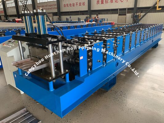 Máquina de moldagem a frio de materiais de construção metálicos