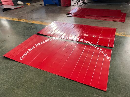 Máquina de fabricação de placas de telhado de aço metálico