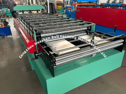 Máquina de fabricação de placas de telhado de aço metálico