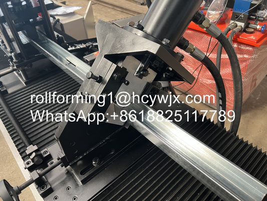 aço do controle do Plc das fileiras do parafuso prisioneiro de 380v 50hz e da máquina 10 da trilha