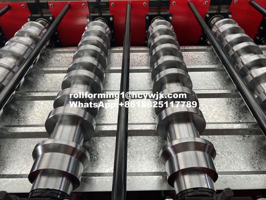 Telhado da bobina do zinco G250-G300 que forma a máquina, rolo do painel que forma a máquina três fases