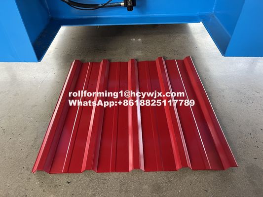 914 mm Largura da bobina G550 Roofing Sheet Roll Forming Machine Plc Control