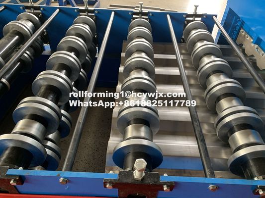 17.5x3kw Máquina de moldagem a frio de rolos a motor de cadeia Velocidade 8-12m/min