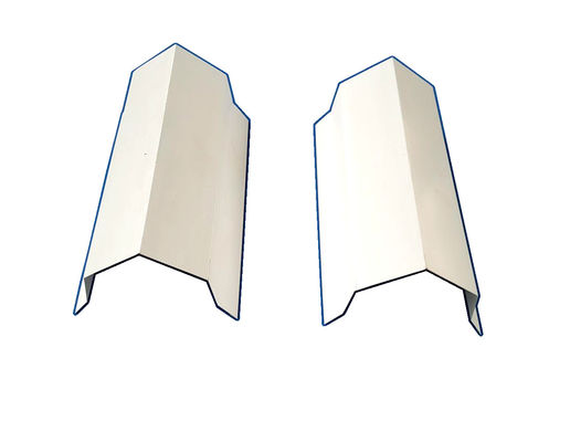 Equipamento profissional do formulário do rolo do metal com a capa da segurança da gaiola, 5,5 quilowatts que formam o sistema