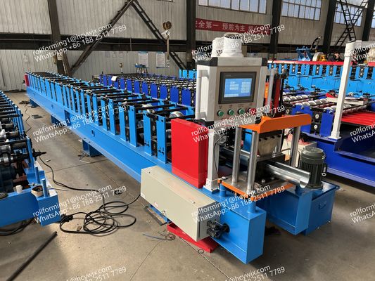 Máquina de fabricação de calhas de precisão controlada por PLC e conversor