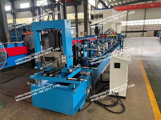 Máquina de conformação de rolos intercambiável para perfilados C Z Purlin com ajuste automático de 80 a 300 mm
