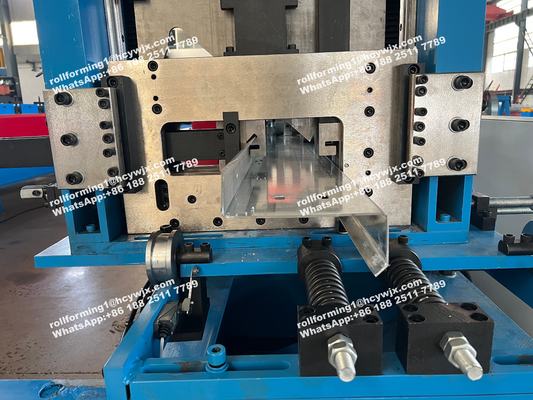 Máquina de Conformação de Perfis de Aço CZ Controlada por PLC