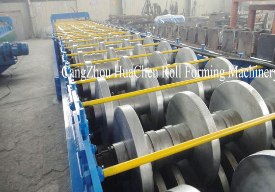 O PLC controla o rolo da plataforma do metal do corte de Hydralic que forma a máquina para 26 estações do rolo